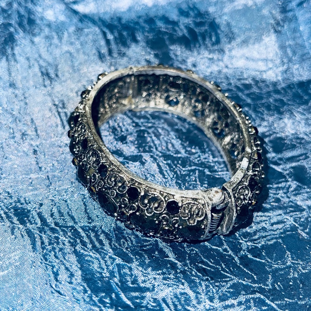 Elegant Silver and Black Bracelet
